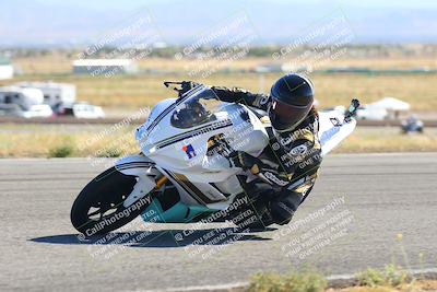 media/Oct-15-2023-TrackXperience (Sun) [[85198ff50b]]/Group 2/session 4 turn 3/